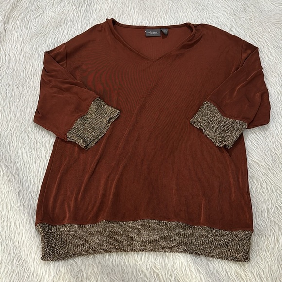 Chico's Travelers brown gold slinky Top size medium - Picture 2 of 7